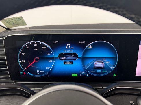 Used 2021 Mercedes-Benz GLE 450 4MATIC image 17