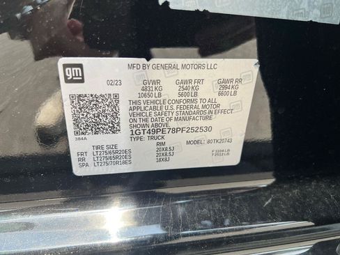 Used 2023 GMC Sierra 2500 AT4 w/ AT4 Premium Plus Package AWD/4WD image 16