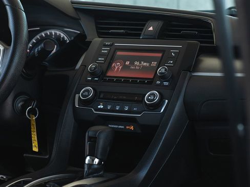 Used 2018 Honda Civic LX image 17