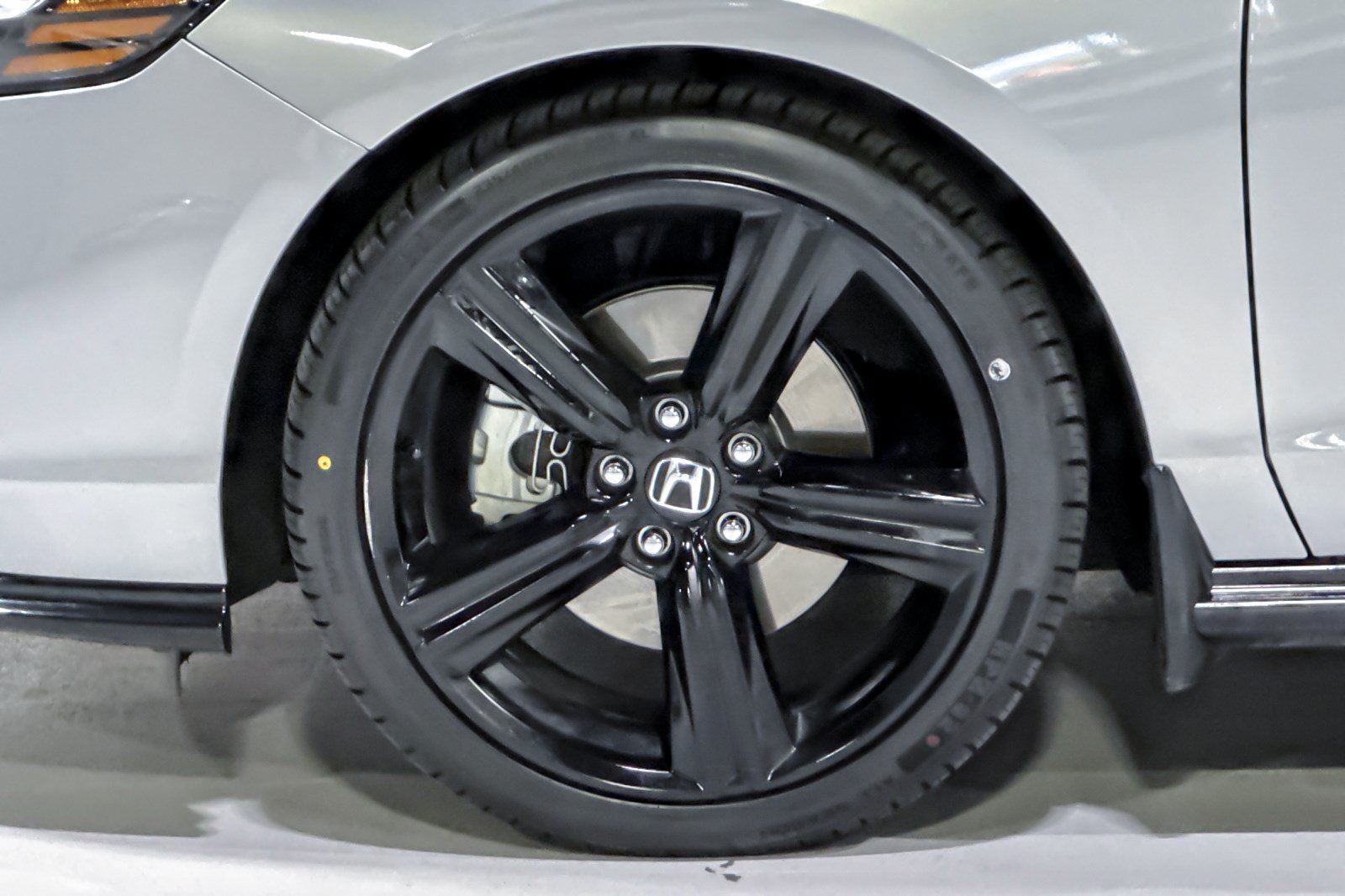 Used 2024 Honda Accord Sport image 13