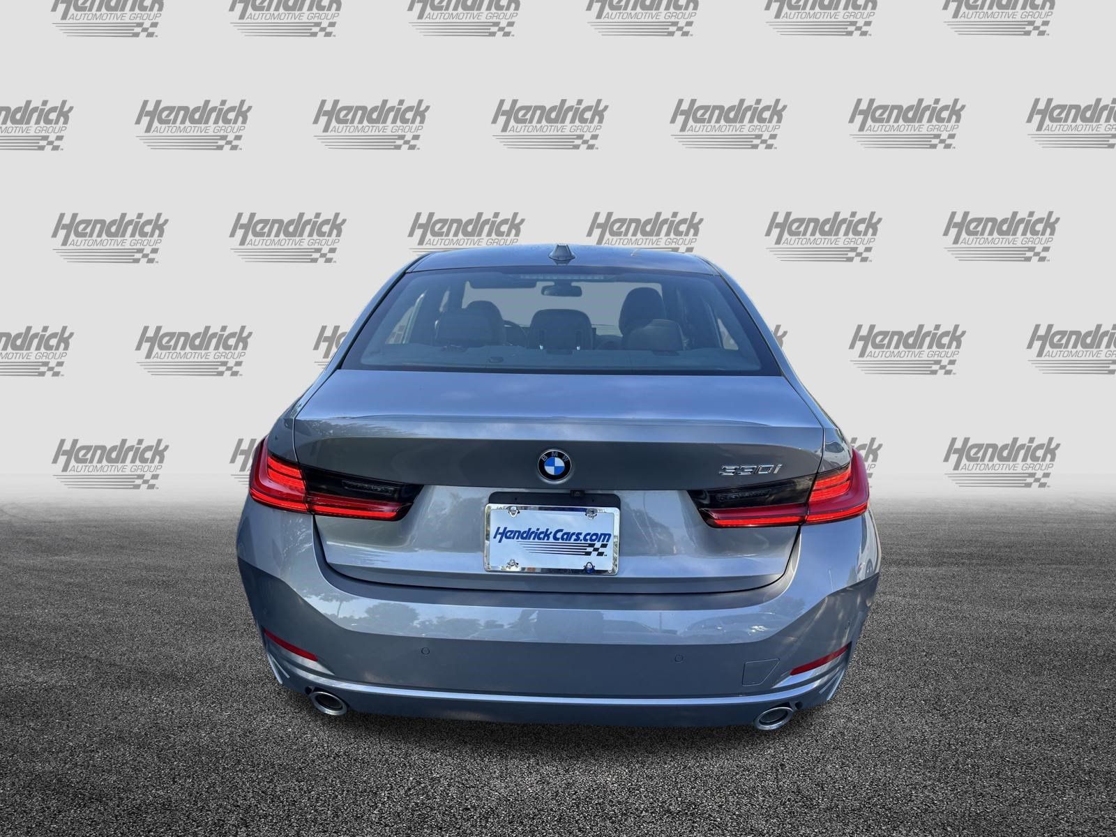 Certified 2025 BMW 330i Sedan RWD image 9
