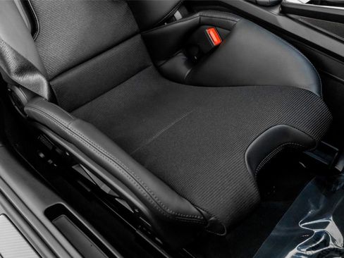 Used 2026 Porsche 911 GT3 w/ Lightweight Package In Black image 31