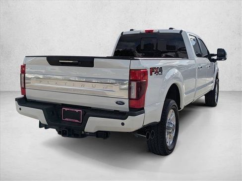 Certified 2022 Ford F350 Platinum w/ FX4 Off-Road Package image 5
