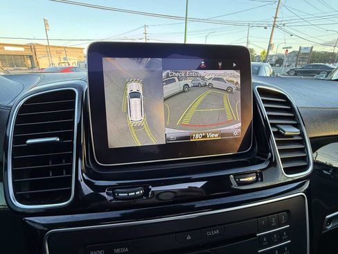 Used 2019 Mercedes-Benz GLS 450 4MATIC image 24