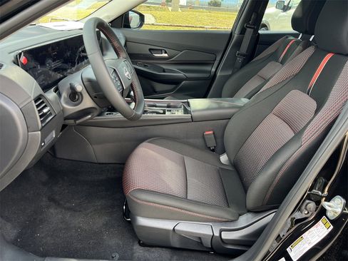 New 2026 Nissan Sentra SR image 16