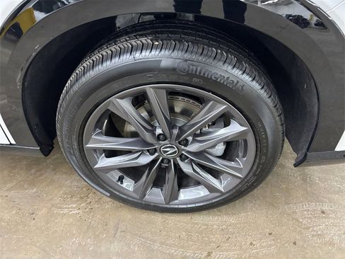 Certified 2025 Acura ADX A-Spec image 36