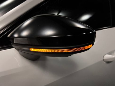 Used 2022 Audi e-tron GT Prestige w/ Prestige Package image 27