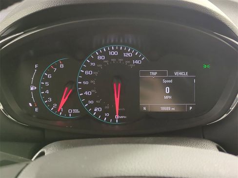 Certified 2022 Chevrolet Trax LT w/ LT Convenience Package image 11