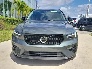 New 2026 Volvo XC40 B5 Ultra w/ Protection Package Premier video 2