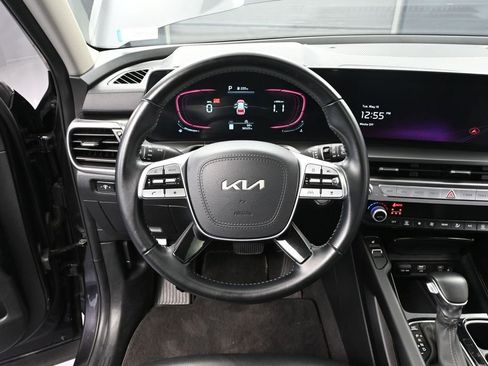 Used 2025 Kia Telluride S AWD/4WD image 26