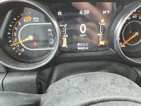 Used 2019 Jeep Wrangler Unlimited Sahara w/ Safety Group AWD/4WD image 6