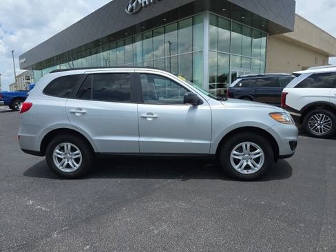 Used 2010 Hyundai Santa Fe GLS AWD/4WD image 16