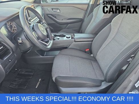 Used 2021 Nissan Rogue SV image 17