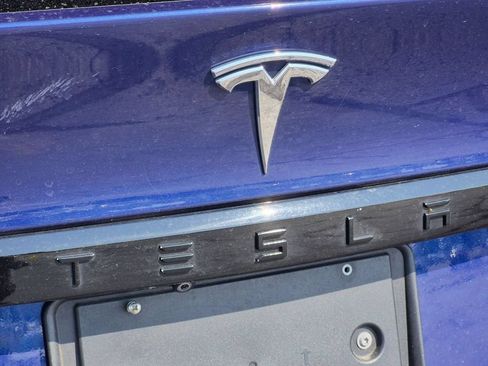 Used 2022 Tesla Model X AWD/4WD image 10