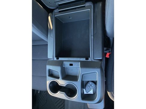 Used 2025 Chevrolet Silverado 1500 LT image 29