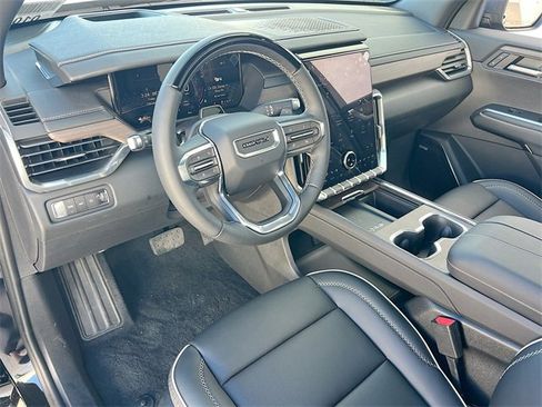 New 2026 GMC Acadia Denali w/ Super Cruise Package image 6