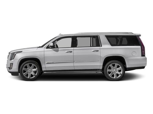 Used 2017 Cadillac Escalade ESV Luxury AWD/4WD image 3