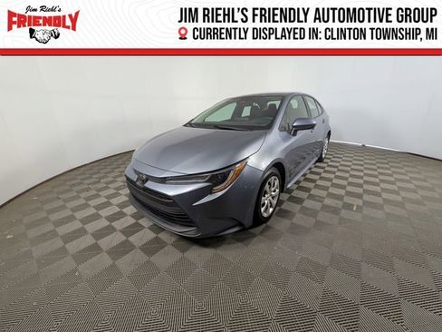 Used 2023 Toyota Corolla LE FWD image 1