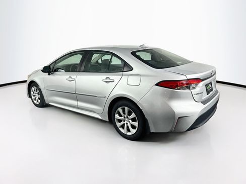 Used 2024 Toyota Corolla LE FWD image 5