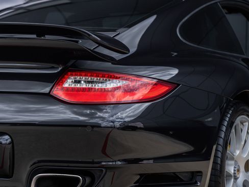 Used 2011 Porsche 911 Turbo S AWD/4WD image 22
