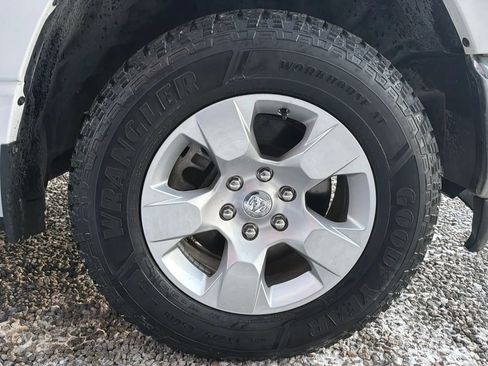 Used 2020 RAM 1500 Big Horn image 7