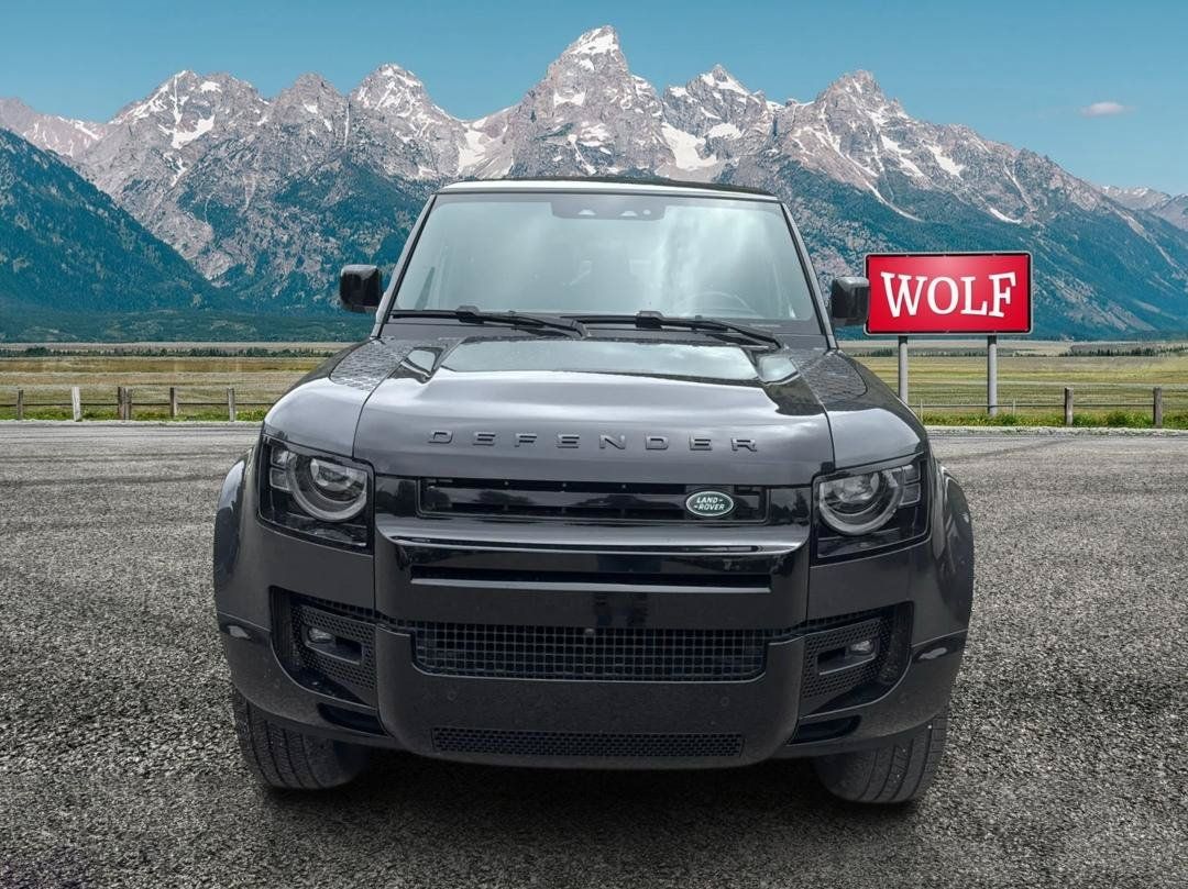 Used 2023 Land Rover Defender 130 X AWD/4WD image 2