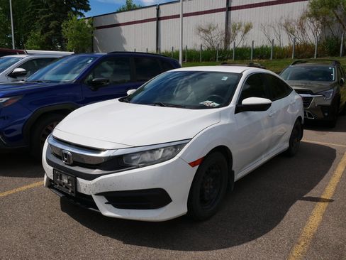 Used 2018 Honda Civic LX image 3
