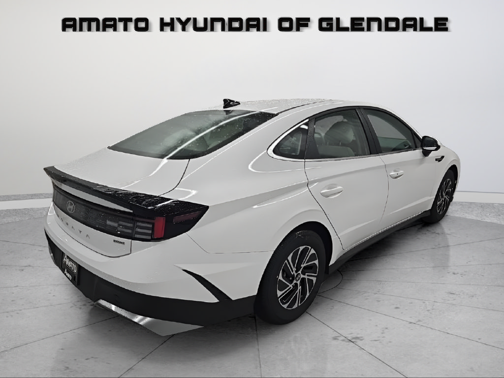 New 2026 Hyundai Sonata Blue FWD image 6