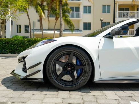 Used 2026 Chevrolet Corvette ZR1 w/ ZR1 Carbon Fiber Aero Package RWD image 13