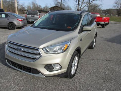Used 2018 Ford Escape SEL image 1