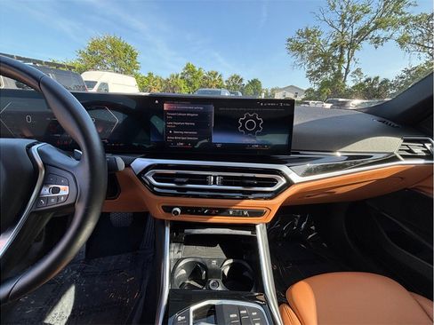 Used 2023 BMW 330i Sedan w/ Premium Package RWD image 11