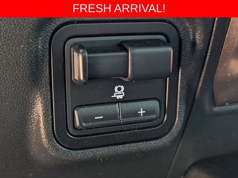 Used 2024 GMC Hummer EV 2X AWD/4WD image 49