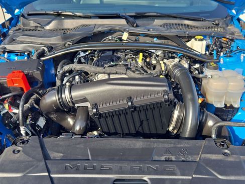 Used 2025 Ford Mustang Premium RWD image 32