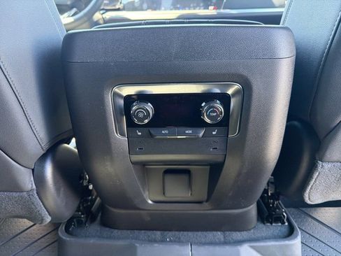 New 2026 Chevrolet Tahoe High Country w/ Sun And Tow Package AWD/4WD image 33