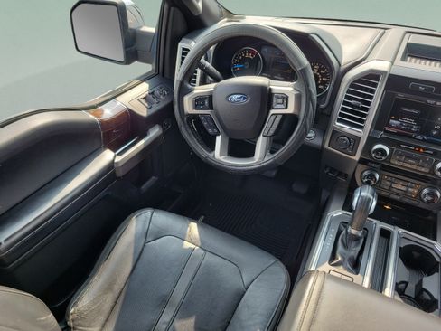 Used 2015 Ford F150 Platinum w/ Equipment Group 701A Luxury AWD/4WD image 12