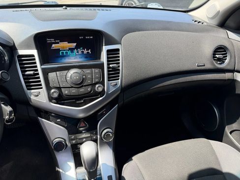 Used 2015 Chevrolet Cruze LT w/ Sun And Sound Package FWD image 35