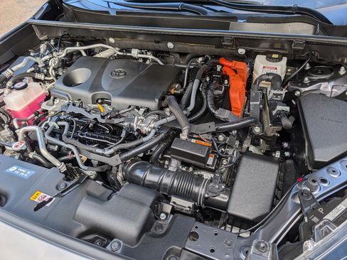 Used 2023 Toyota RAV4 XSE w/ Weather Package image 21