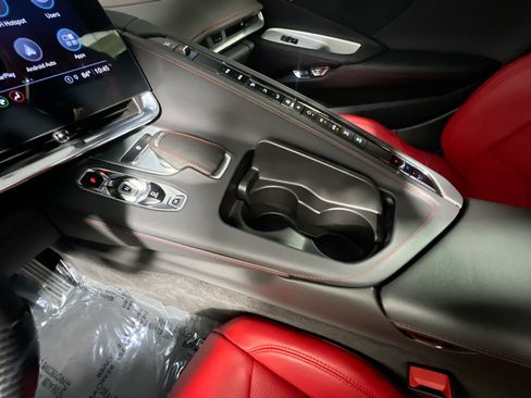 Used 2023 Chevrolet Corvette Z06 RWD image 25