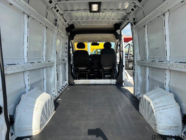 Used 2024 RAM ProMaster 2500 w/ Convenience Group FWD image 23