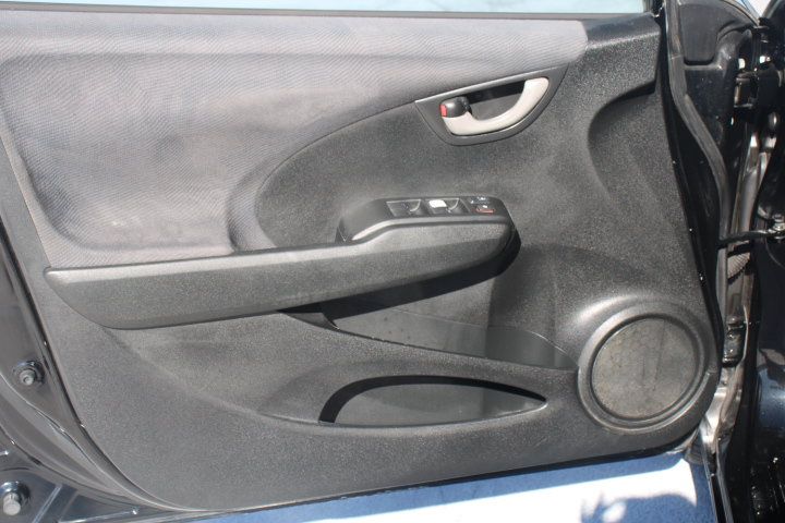 Used 2013 Honda Fit image 9