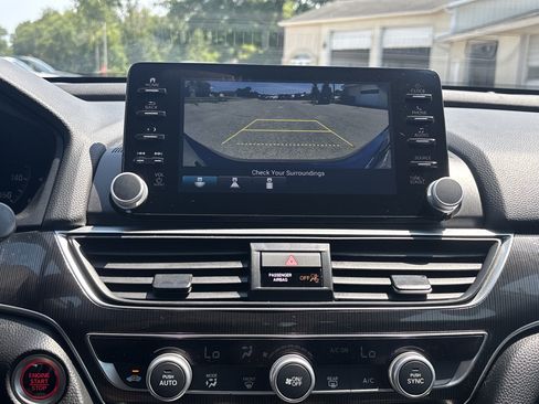 Used 2022 Honda Accord Sport image 18
