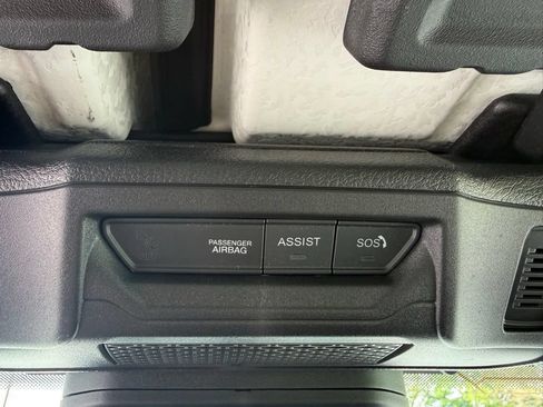 Used 2024 Jeep Wrangler Unlimited Sahara w/ Technology Group AWD/4WD image 26