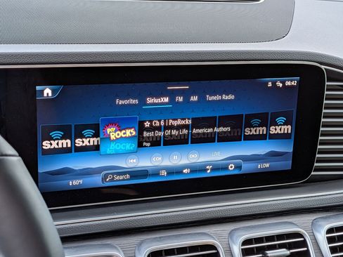 Used 2025 Mercedes-Benz GLE 450e 4MATIC image 19