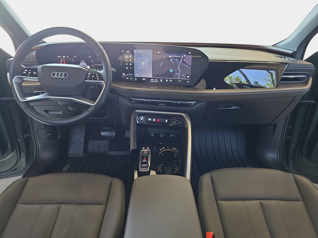 Used 2025 Audi Q5 Premium w/ Convenience Package AWD/4WD image 10