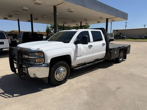 Used 2016 Chevrolet Silverado 3500 W/T AWD/4WD image 3
