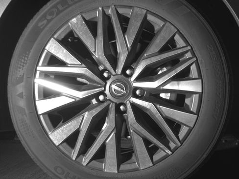 Used 2025 Nissan Altima 2.5 SV image 13