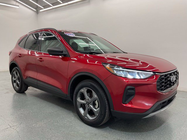 Used 2025 Ford Escape ST-Line AWD/4WD image 8