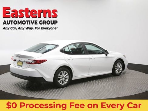 Used 2025 Toyota Camry LE FWD image 42