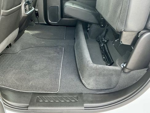 Used 2024 GMC Sierra 1500 SLT w/ SLT Premium Plus Package image 31