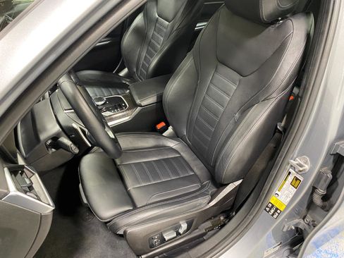 Used 2023 BMW 330i xDrive Sedan w/ Premium Package image 20